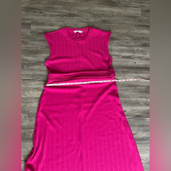 Nine West Vibrant Pink Midi Dress - Picture 5 of 8